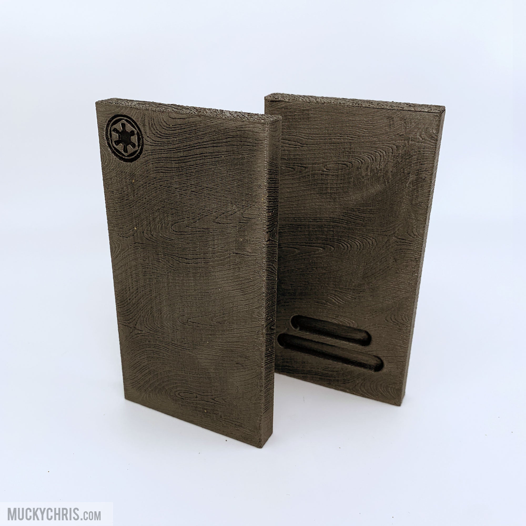 The Mandalorian | Beskar Ingot Prop | Star Wars – Muckychris